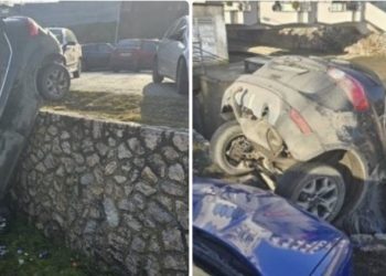Novi Pazar: Vozilo završilo u koritu Raške pored Hotela Vrbak