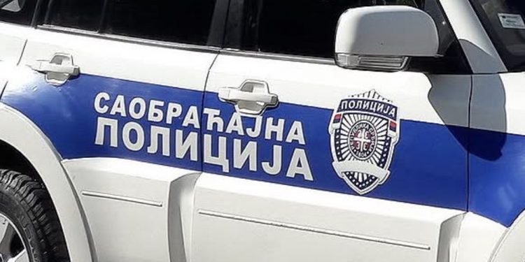 Saobraćajna nesreća na Dezevskom putu: povređeno pet osoba