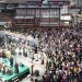 Novi Pazar: Treću godinu hiljade mališana sa roditeljima na trg dočekuje Ramazan