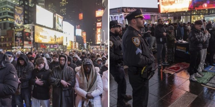 Teravih namaz u srcu New Yorka, stotine ljudi na trgu Times Square