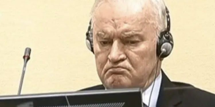 “Ratni zločinac Ratko Mladić se raspada u ćeliji – Hag neće ni da čuje o puštanju kući“