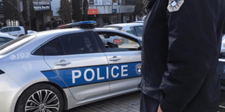 SEVERNA MITROVICA: UHAPŠENO PET SRBA OSUMNJIČENIH ZA RATNE ZLOČINE