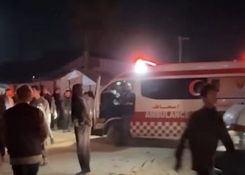 Nakon neuspele misije u napadu na Iran, izraelski avioni bombardovali šatorsko naselje u Gazi
