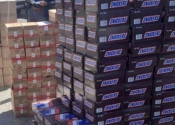 Zapljena u Novom Pazaru: 34.000 čokoladica u ilegalnoj trgovini