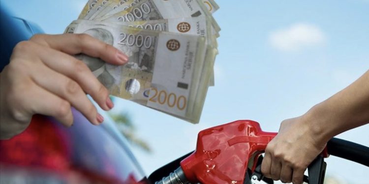 Značajno poskupljenje goriva pred praznike, nove cijene od danas