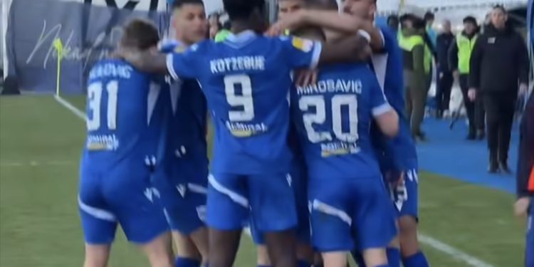 Partizan slavio u golgeterskom obračunu u Novom Pazaru, pred praznim  tribinama