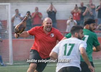 Skandal na španskom terenu – predsjednik kluba vrijeđao muslimanske igrače jureći ih da jedu svinjetinu