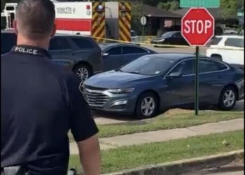 Amerika: Na tri različite lokacije u jednom gradu ubijeno osmoro djece, nekoliko povređeno