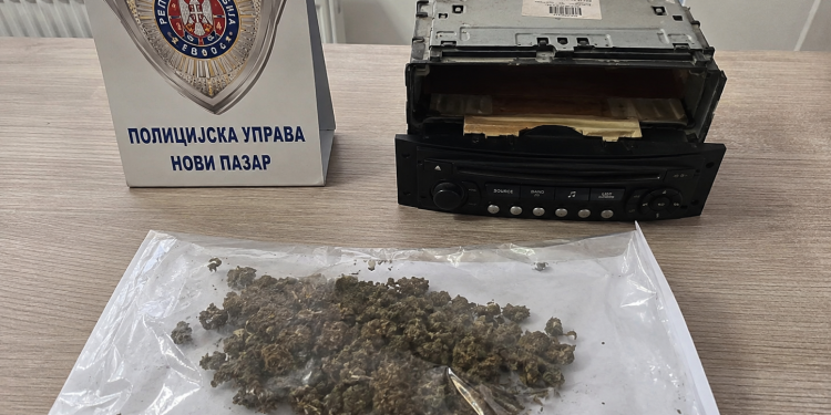Policija u Novom Pazaru spriječila moguću prodaju narkotika u blizini škola i univerziteta