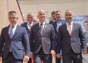 Američki kongresmeni u Preševskoj dolini: “Problemi između Albanaca i vlasti Srbije stabilnost regiona prioritet”