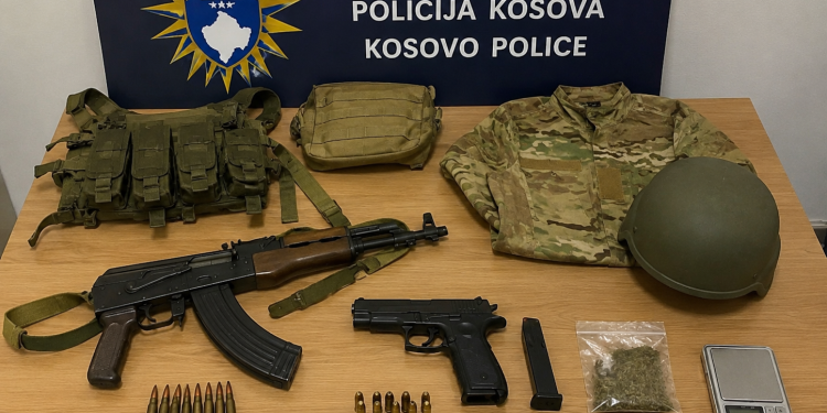 VELIKA POLICIJSKA AKCIJA NA SJEVERU KOSOVA: Pronađeni oružje, vojna oprema i narkotici