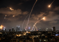 Bliski istok gori: Iran zasuo Izrael raketama zbog napada na Liban, Tel Aviv u panici