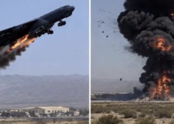 Poginulo osam članova posade nakon pada američkog bombardera B-52