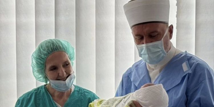 Šest beba rođeno u Travniku prvog dana Nove 1448. godine: Muftijstvo darovalo majke i novorođenčad