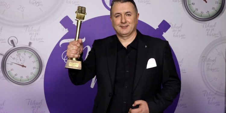 JASKO DONIO TITULU U SANDŽAK: Pobjedu u „Nikad nije kasno“ posvetio supruzi Seldi i sjeničacima