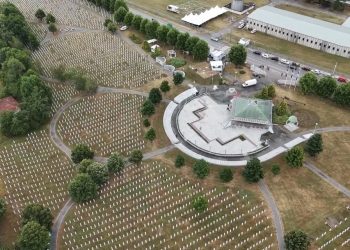 Naučna konferencija o Srebrenici: Istina je dokazana, ali borba za pravdu i protiv negiranja traje