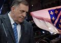 Dodik ponovo provocira izjavom o zastavi sa ljiljanima: “Ne u Republici Srpskoj, neka je stave u muzej”