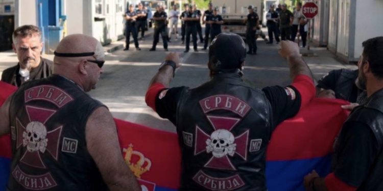 Kosovska policija zaustavila grupu motociklista iz Srbije koji su ih vrijeđali na nacionalnoj osnovi – uslijedio verbalni sukob