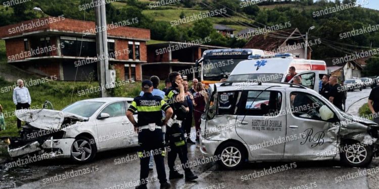 Tri osobe povrijeđene u sudaru kod Novog Pazara, među učesnicima i funkcioner SDA Sandžaka
