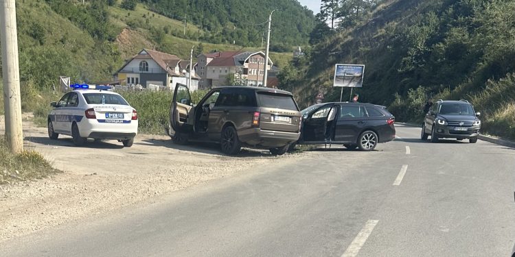 TEŠKA SAOBRAĆAJNA NESREĆA KOD TUTINA: Više osoba povrijeđeno, dvije zadobile teške povrede