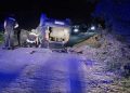 SAOBRAĆAJNA NEZGODA U IZBICAMA: AUTOMOBIL SE PREVRNUO NA KROV, JEDNA OSOBA POVRIJEĐENA