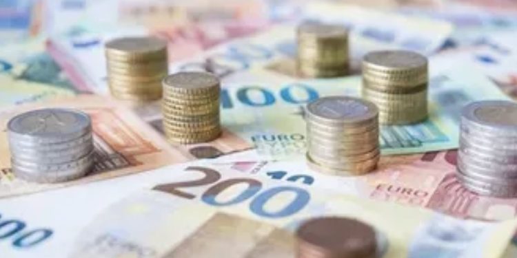 Povećan minimalac za 2027. godinu: Sindikat prihvatio cijenu od 70.470 dinara