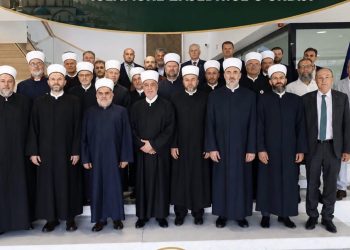 Kavazović sa potpisnicima povelje: Obnova jedinstva Islamske zajednice historijski iskorak za Bošnjake