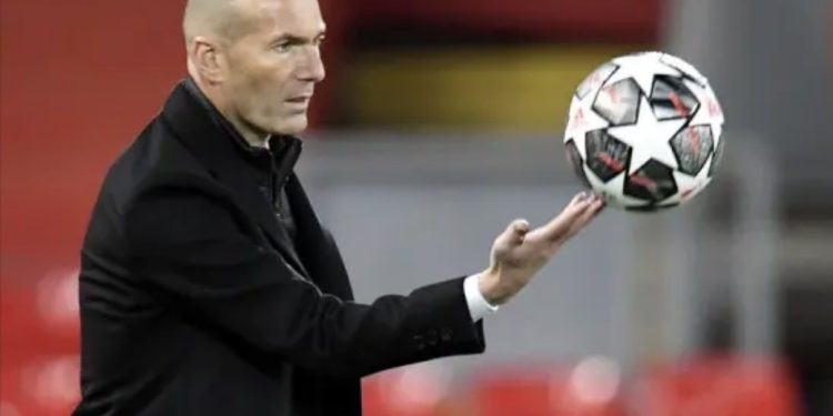 ZINEDIN ZIDAN PORIJEKLOM SA HADŽETA? PRIČA KOJA JE PRIVUKLA PAŽNJU