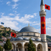 Uoči presude u Hagu, Islamska zajednica Kosova naredila isticanje zastava UÇK na minaretima džamija
