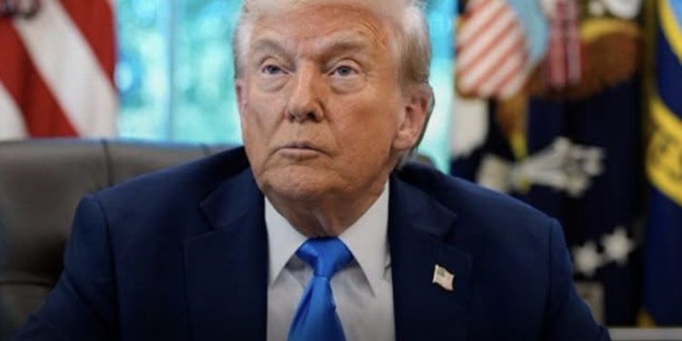 TRUMP SE RUGAO I ISMEJAVAO IME MUHAMED: „IMATE 65 POSTO ŠANSE DA POGODITE“