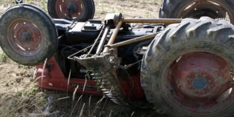 TRAGEDIJA KOD BERANA: Muškarac poginuo nakon prevrtanja traktora